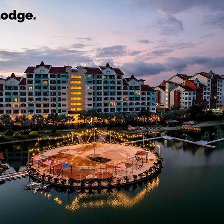 Anylodge Waterfront Marina Island Pangkor Lumut Buitenkant foto