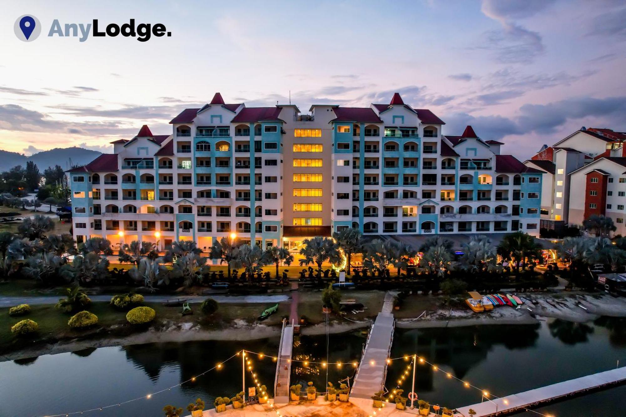 Anylodge Waterfront Marina Island Pangkor Lumut Buitenkant foto