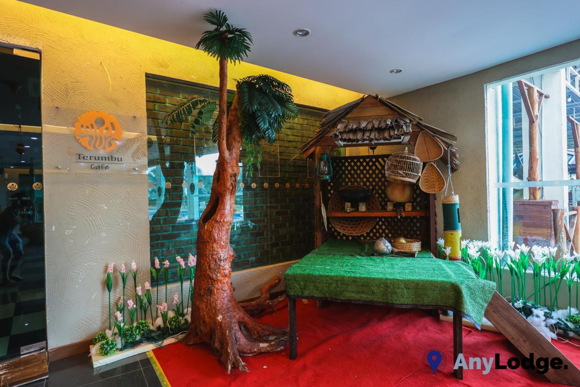 Anylodge Waterfront Marina Island Pangkor Lumut Buitenkant foto