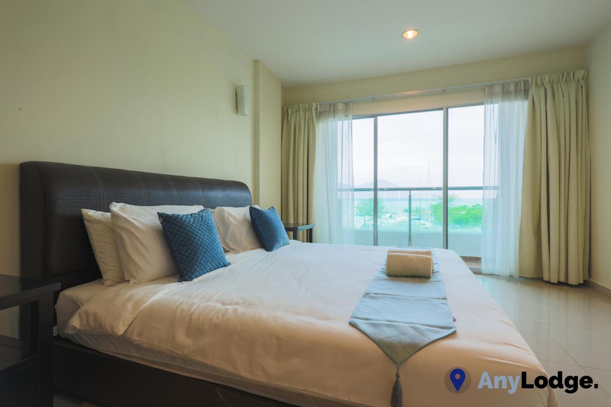 Anylodge Waterfront Marina Island Pangkor Lumut Buitenkant foto