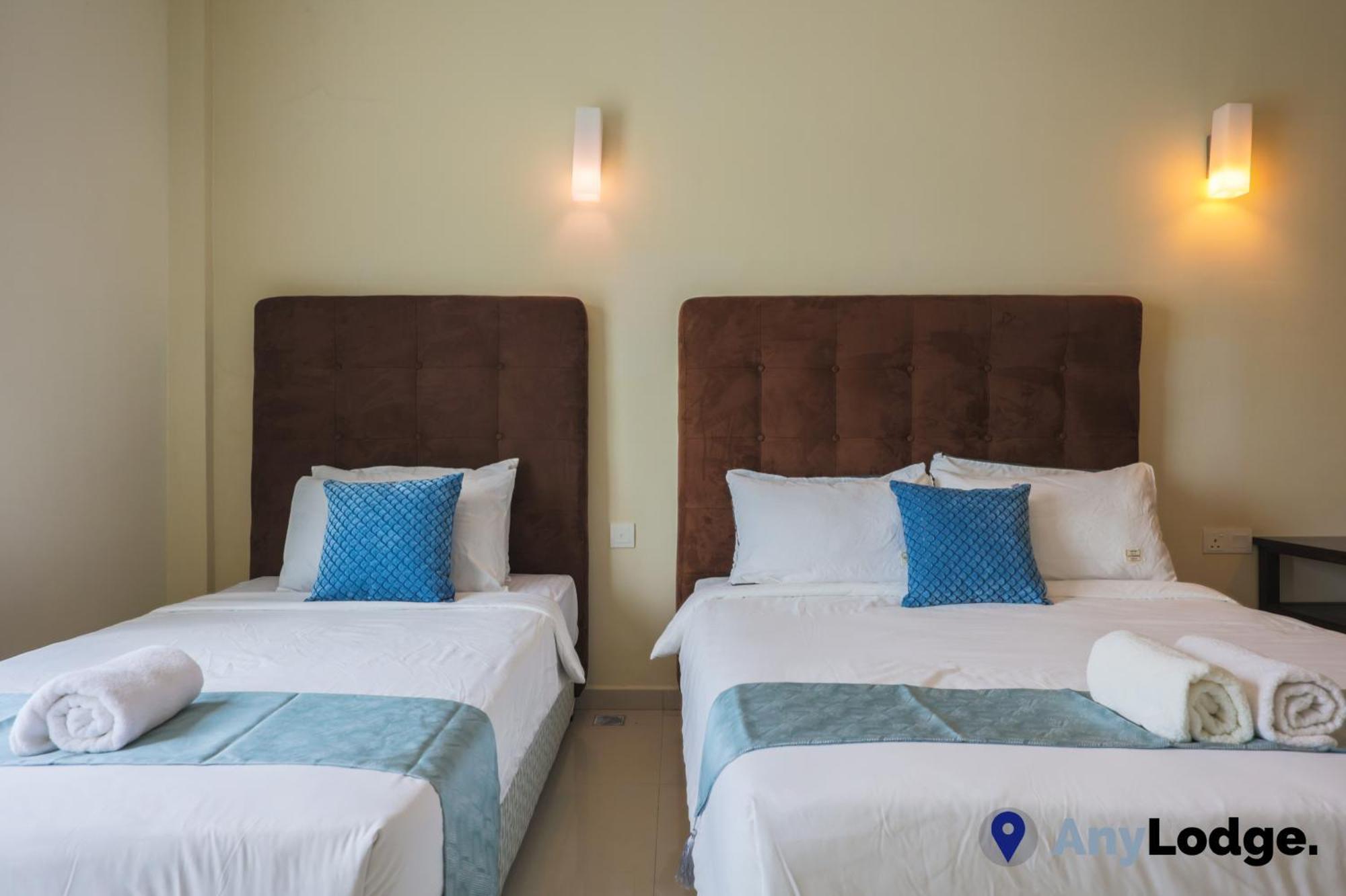 Anylodge Waterfront Marina Island Pangkor Lumut Buitenkant foto