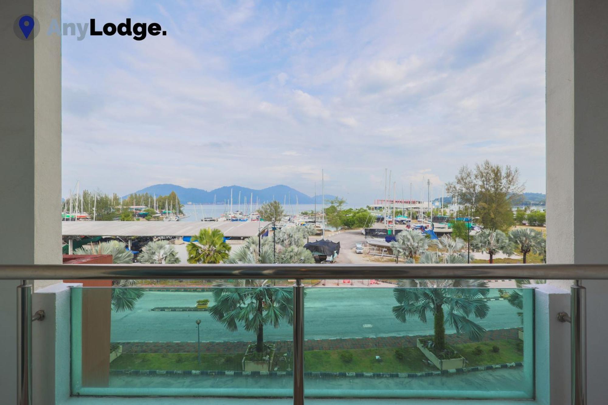 Anylodge Waterfront Marina Island Pangkor Lumut Buitenkant foto