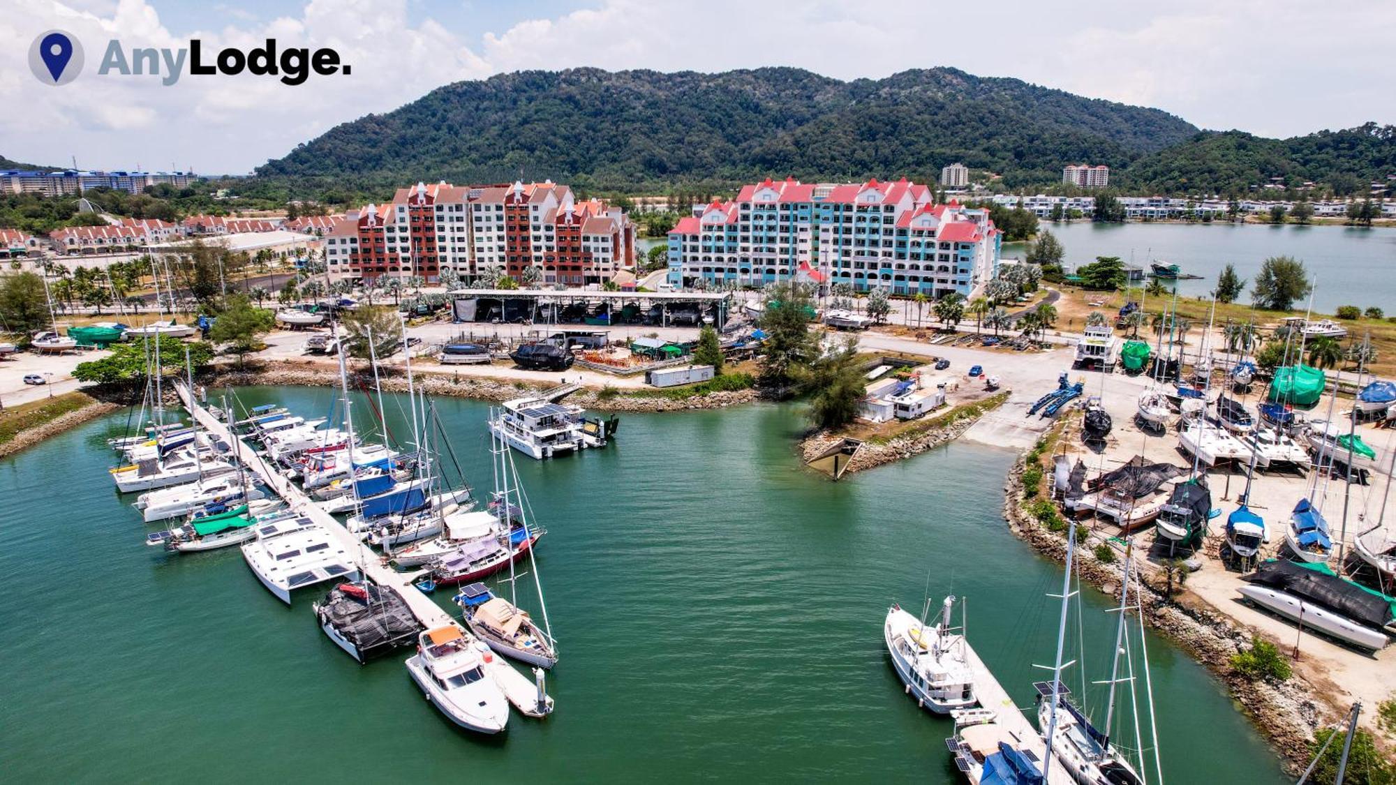 Anylodge Waterfront Marina Island Pangkor Lumut Buitenkant foto